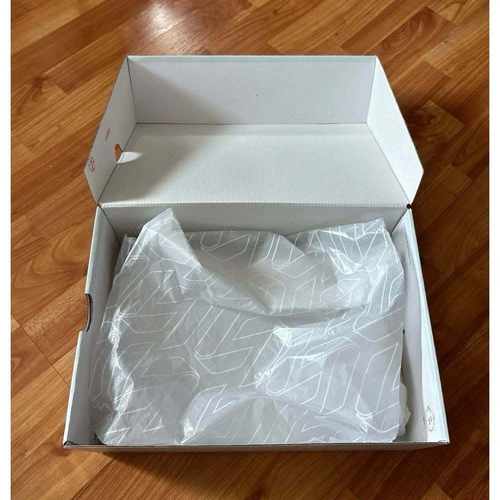 Nike  Air Jordan Luka 5 Fam empty shoe box